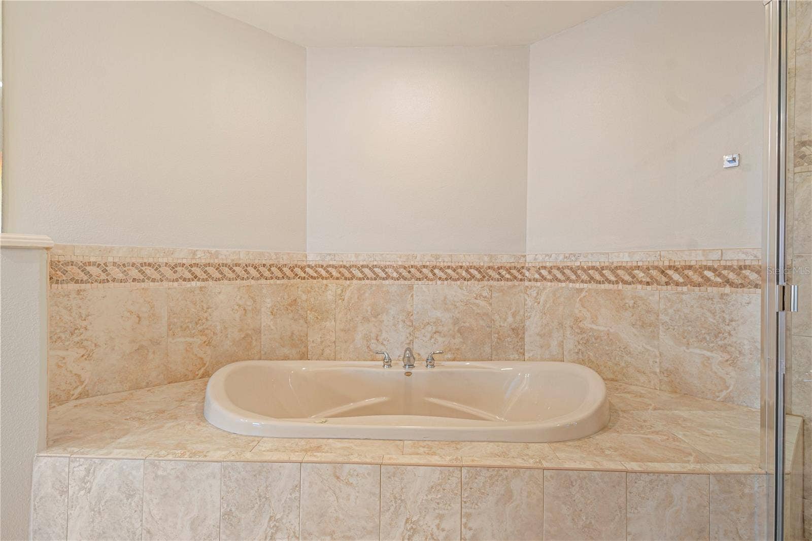 8749 THE ESPLANADE, #24, Orlando, FL 32836 8749 THE ESPLANADE, #24, Orlando, FL 32836