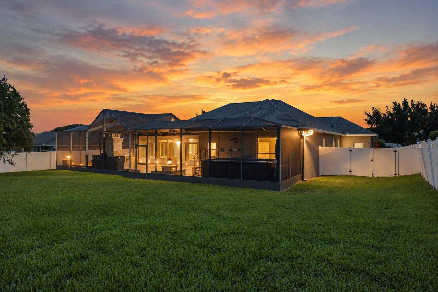 230 LAKE ARIETTA COURT, Auburndale, FL 33823 Huge fenced backyard with no rear neighbors