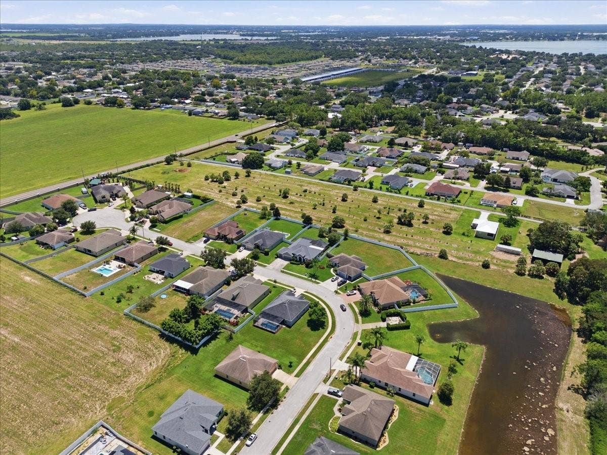 230 LAKE ARIETTA COURT, Auburndale, FL 33823 230 LAKE ARIETTA COURT, Auburndale, FL 33823
