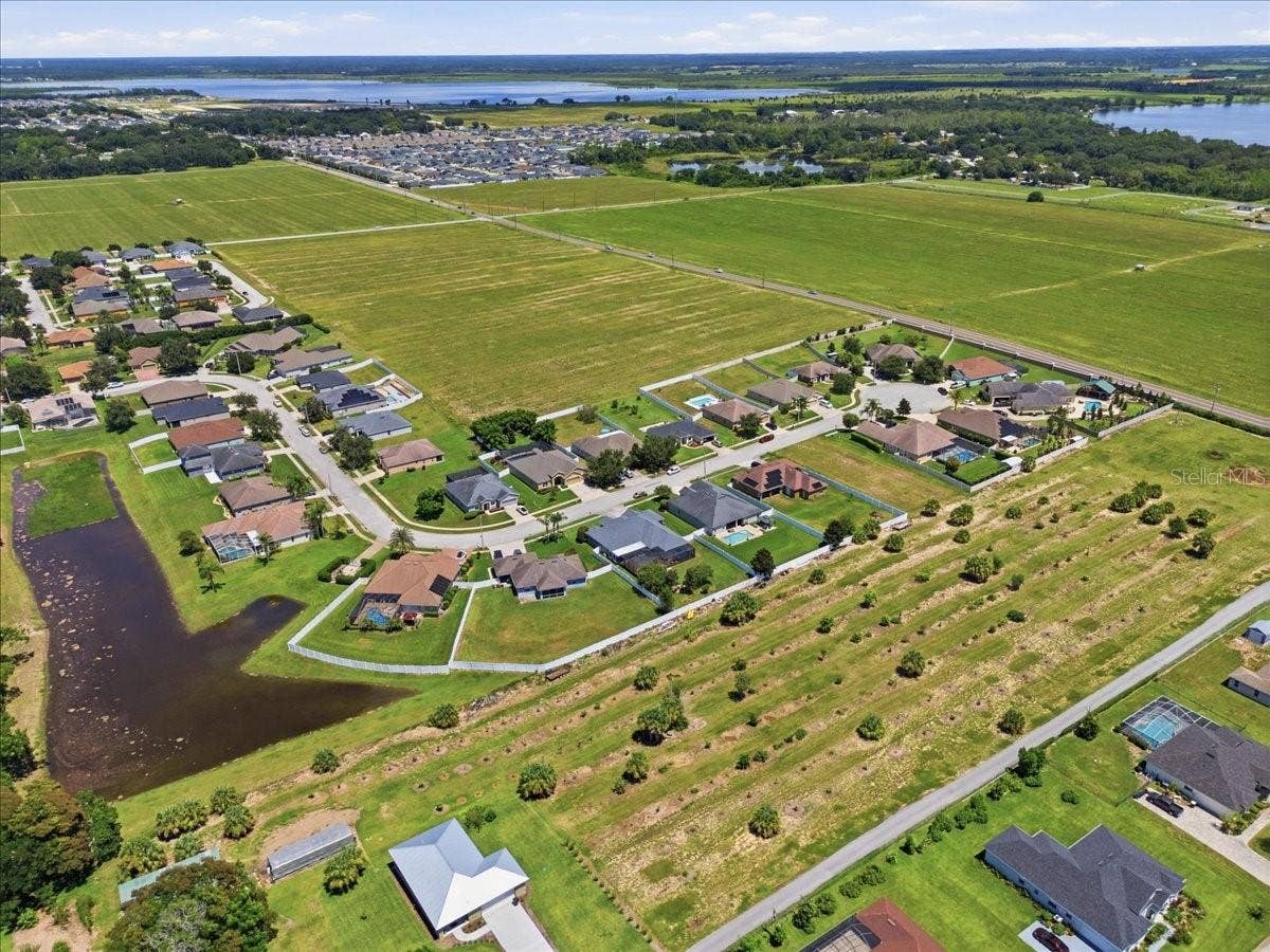 230 LAKE ARIETTA COURT, Auburndale, FL 33823 230 LAKE ARIETTA COURT, Auburndale, FL 33823