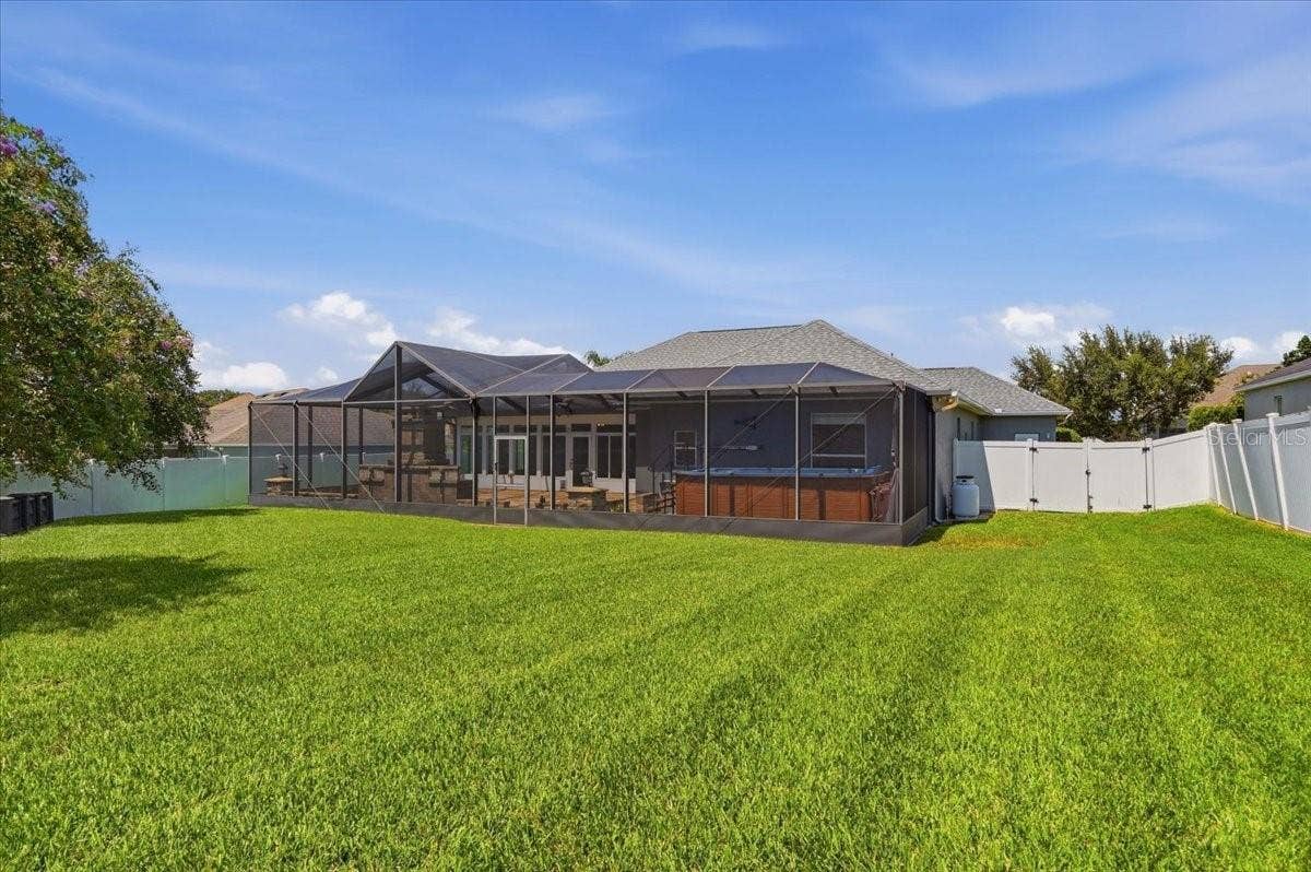 230 LAKE ARIETTA COURT, Auburndale, FL 33823 230 LAKE ARIETTA COURT, Auburndale, FL 33823