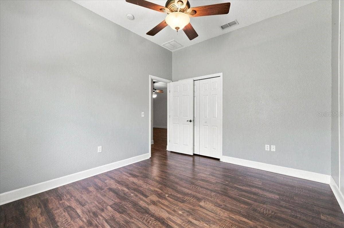 230 LAKE ARIETTA COURT, Auburndale, FL 33823 guest suite #4