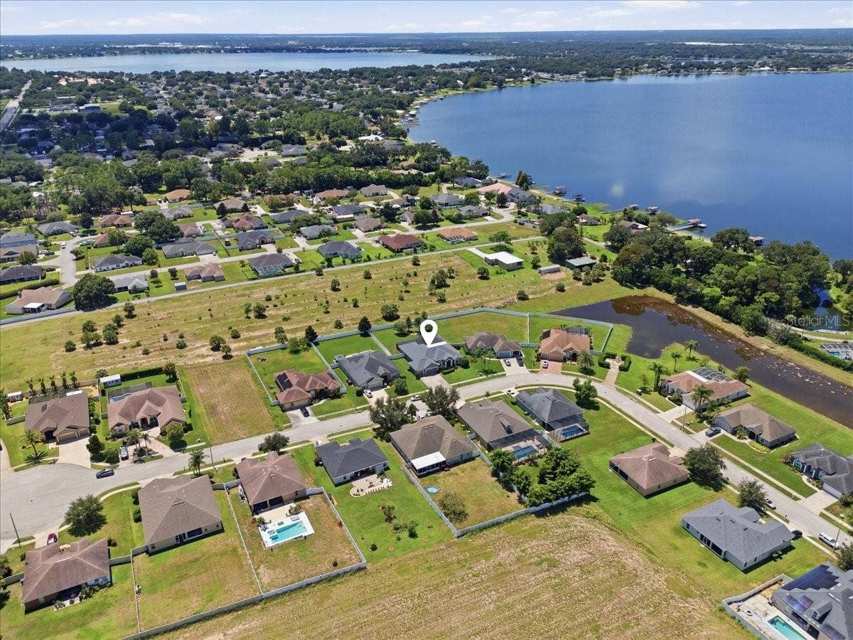 230 LAKE ARIETTA COURT, Auburndale, FL 33823 230 LAKE ARIETTA COURT, Auburndale, FL 33823