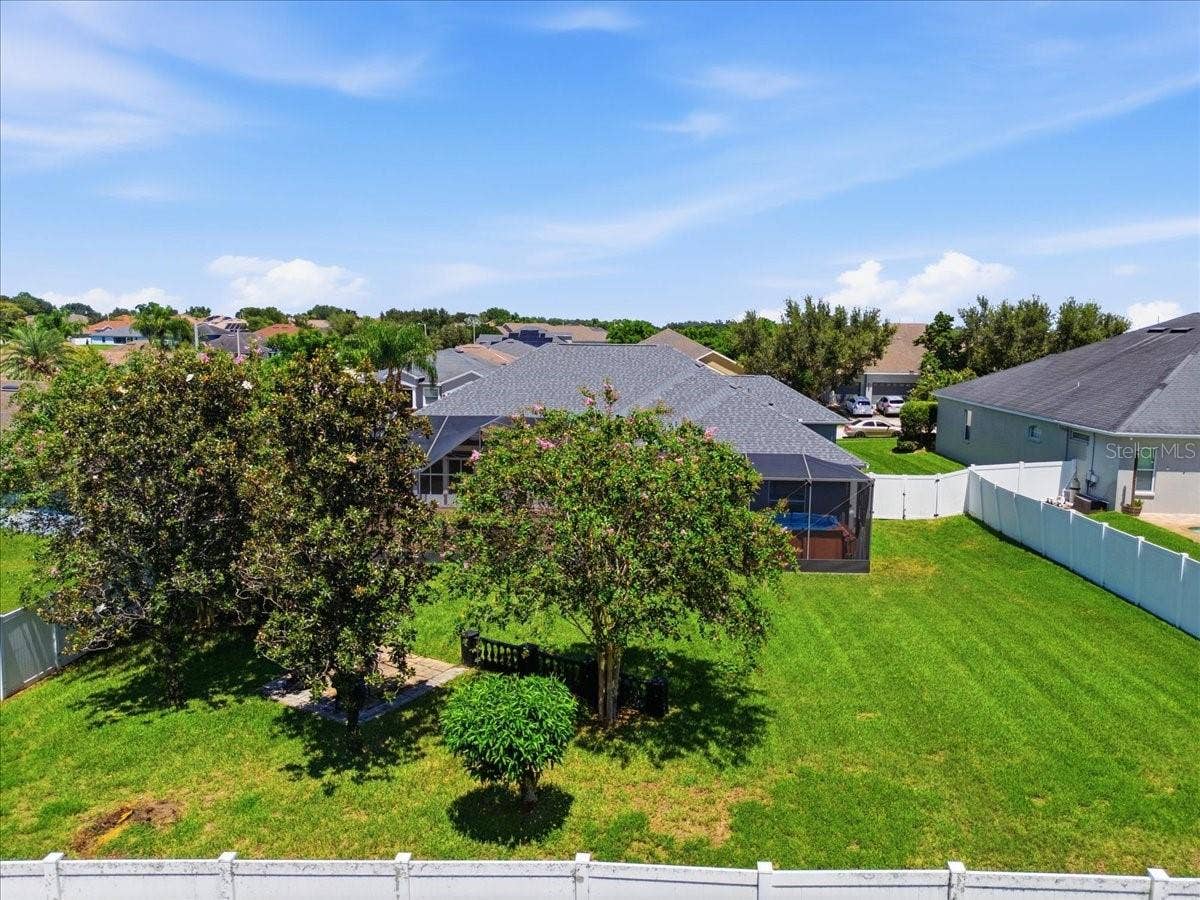 230 LAKE ARIETTA COURT, Auburndale, FL 33823 230 LAKE ARIETTA COURT, Auburndale, FL 33823