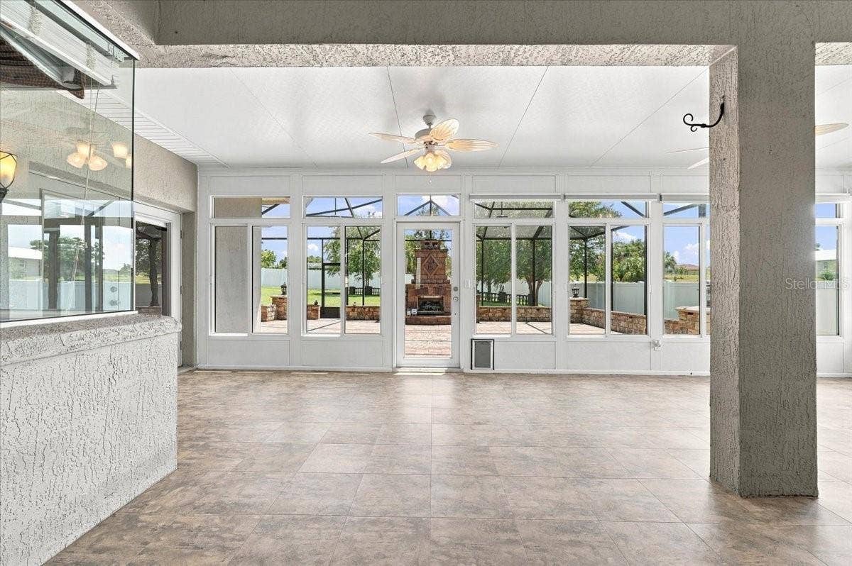 230 LAKE ARIETTA COURT, Auburndale, FL 33823 enclosed porch