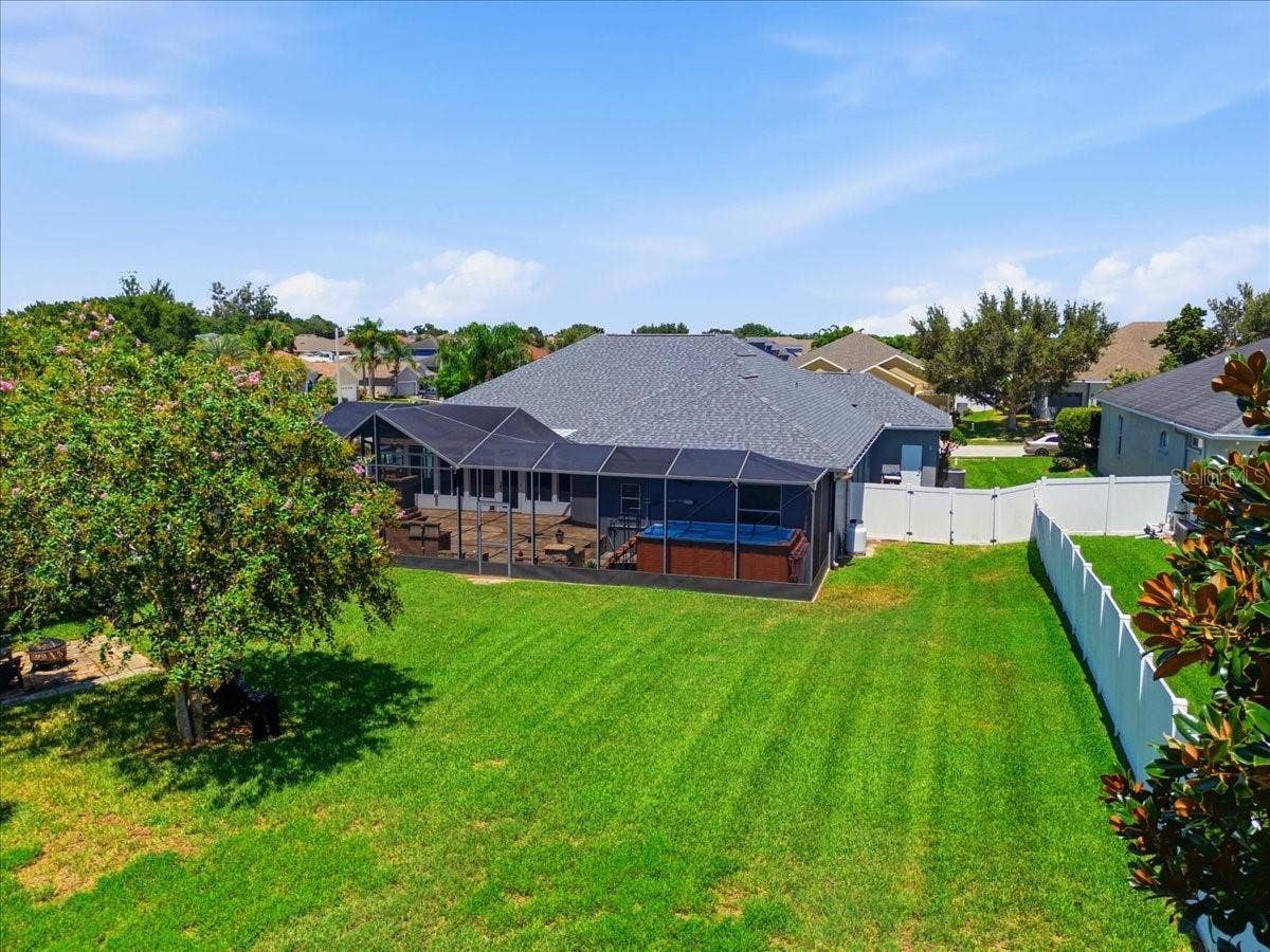 230 LAKE ARIETTA COURT, Auburndale, FL 33823 230 LAKE ARIETTA COURT, Auburndale, FL 33823