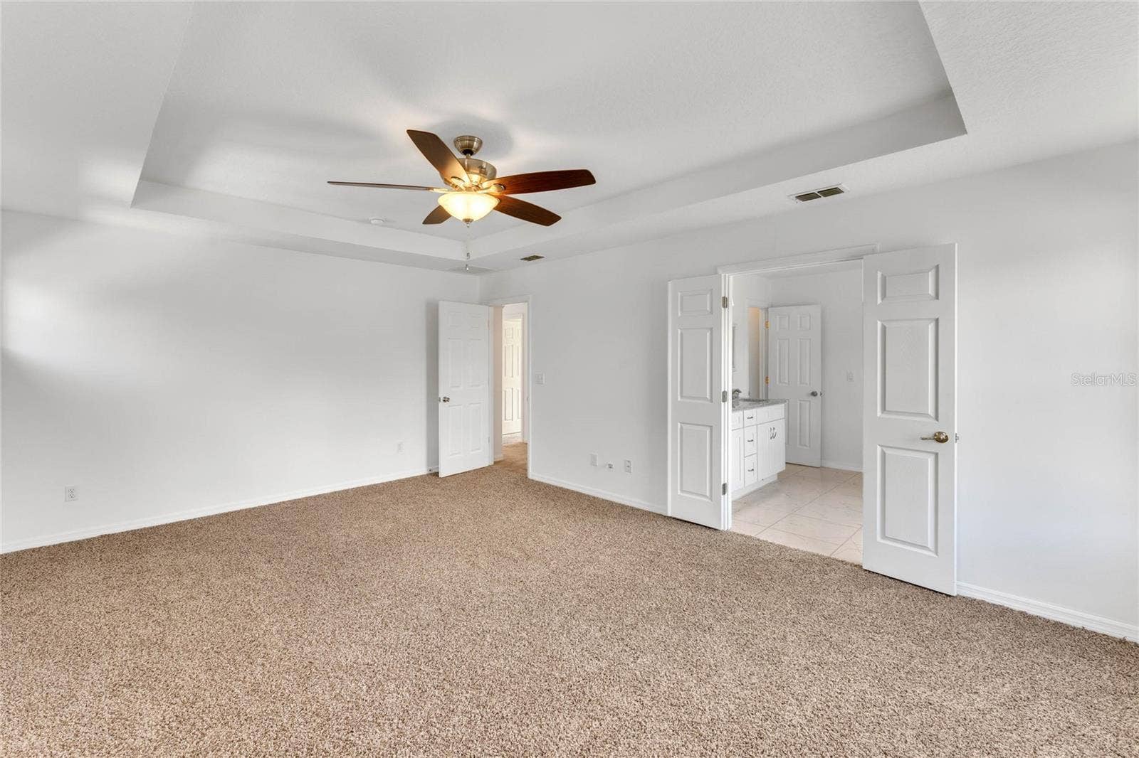 6309 EARTHGOLD DRIVE, Windermere, FL 34786 6309 EARTHGOLD DRIVE, Windermere, FL 34786