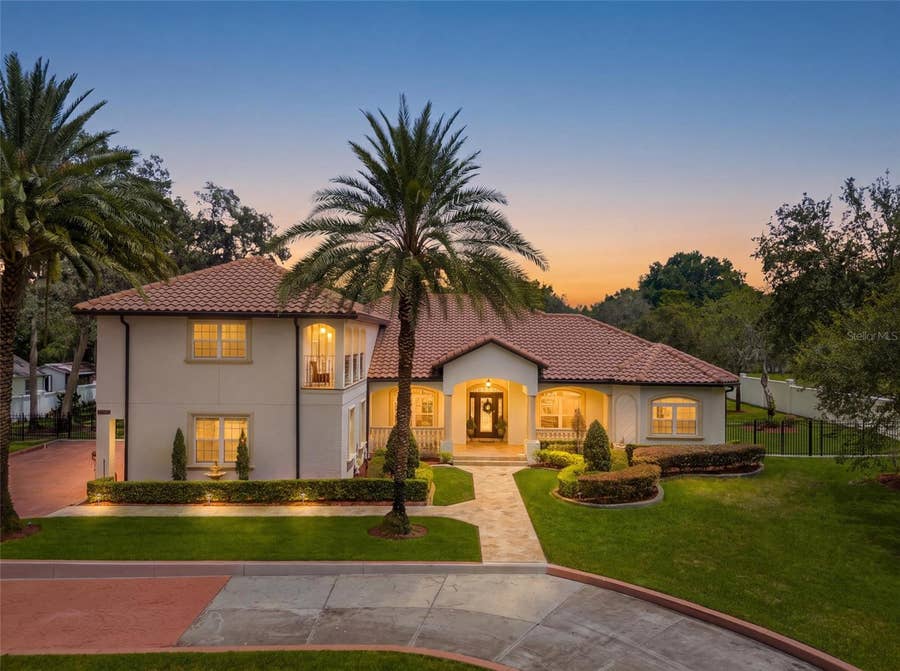 Property photo for 4943 N APOPKA VINELAND ROAD, Orlando, FL