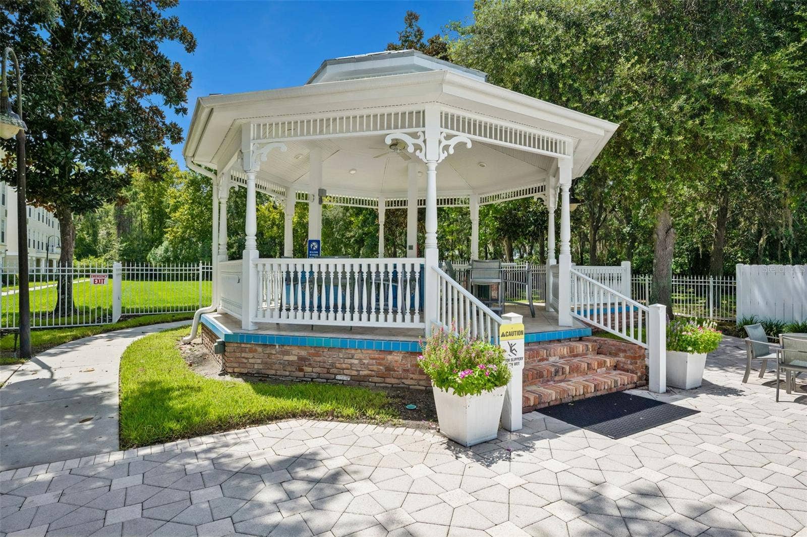 239 LONGVIEW AVENUE, #311, Celebration, FL 34747 Pergola