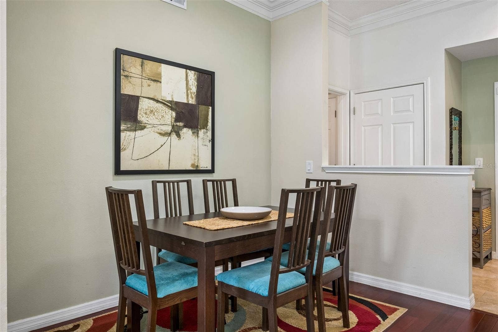 239 LONGVIEW AVENUE, #311, Celebration, FL 34747 Dining area