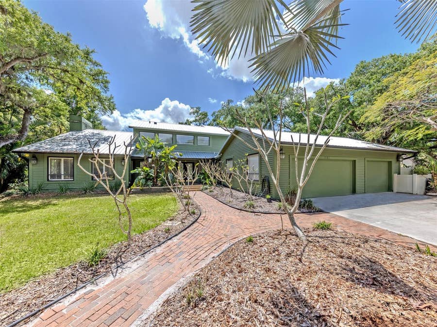 Property photo for 2602 FIRETREE LANE, Venice, FL