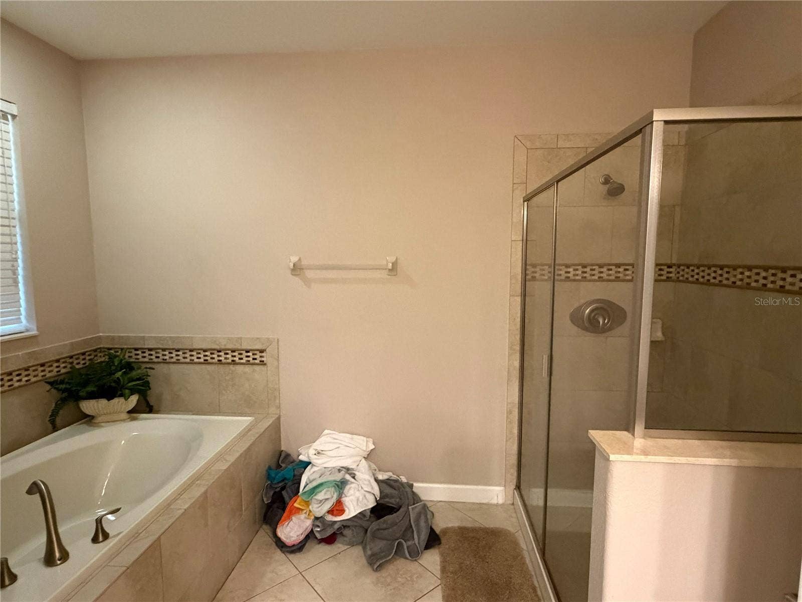 1419 WEXFORD WAY, Davenport, FL 33896 1419 WEXFORD WAY, Davenport, FL 33896