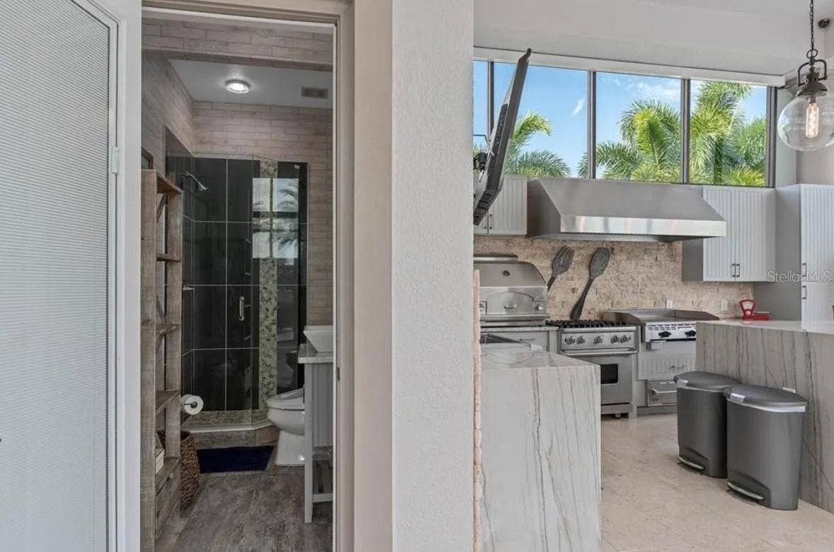 4302 ISABELLA CIR, Windermere, FL 34786 4302 ISABELLA CIR, Windermere, FL 34786