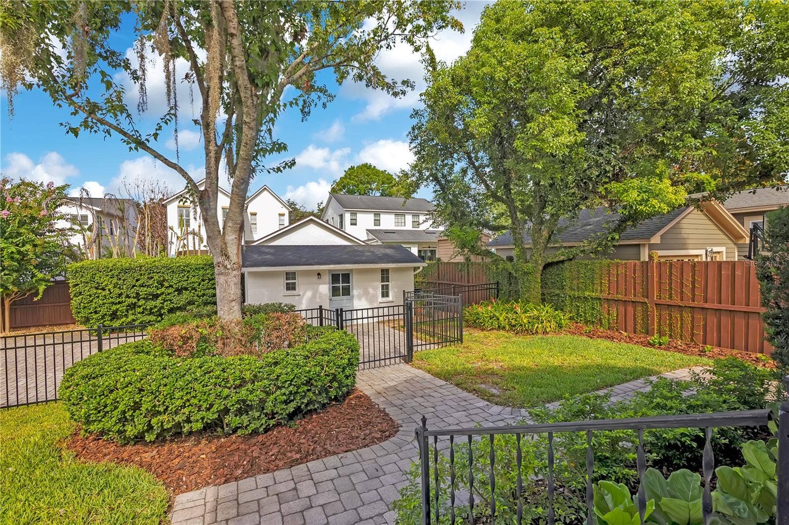 2102 HARRISON AVENUE, Orlando, FL 32804 Detached In-Law Suite
