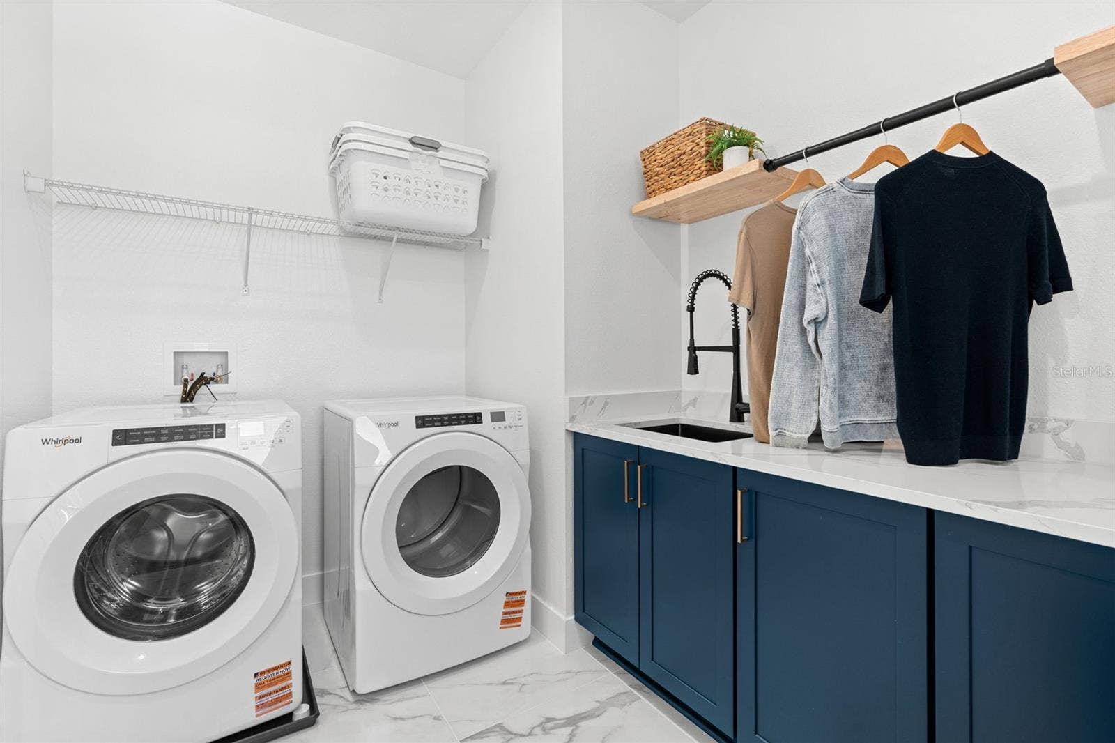 4617 GOLDEN BIRCH AVENUE, Clermont, FL 34714 Laundry Room.