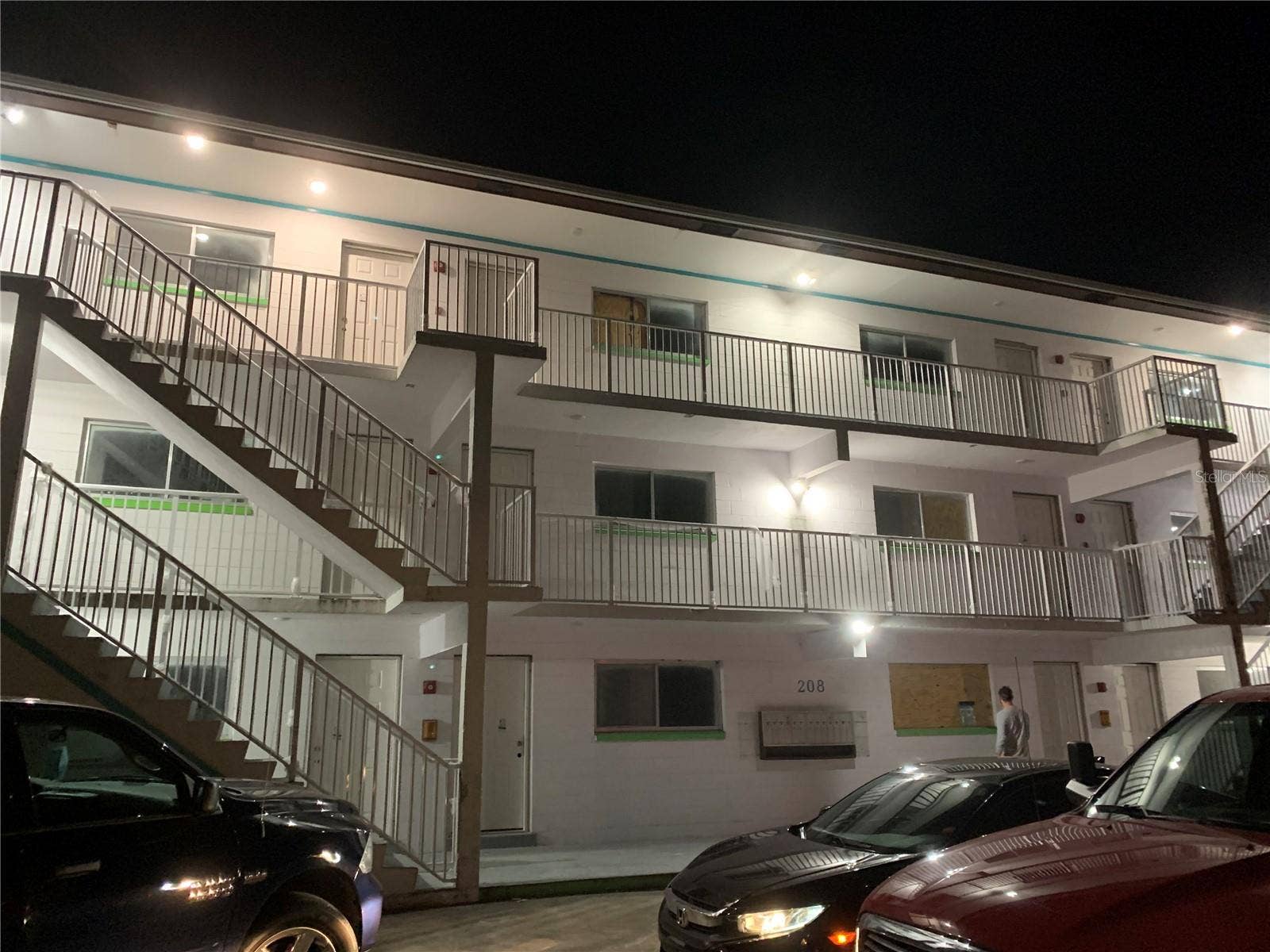 208 N HALIFAX AVENUE, Daytona Beach, FL 32118