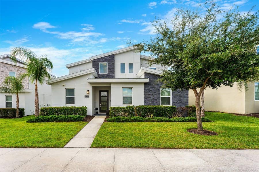 Property photo for 9032 SOMMERSET HILLS DRIVE, Davenport, FL