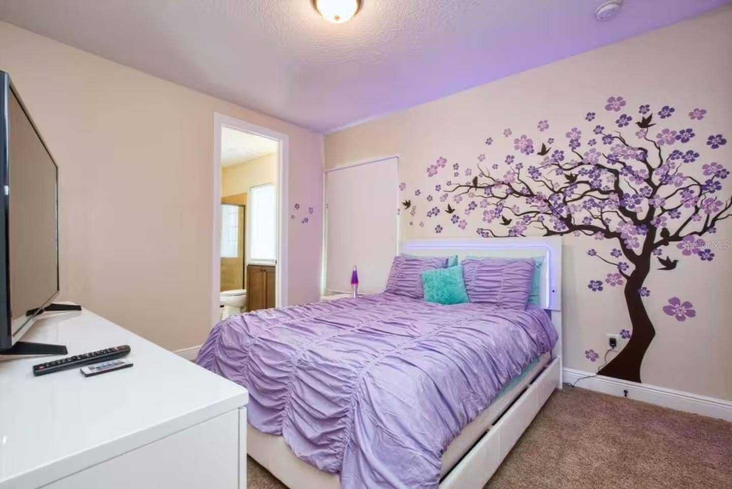 7824 LOXAHATCHEE COURT, Kissimmee, FL 34747 7824 LOXAHATCHEE COURT, Kissimmee, FL 34747