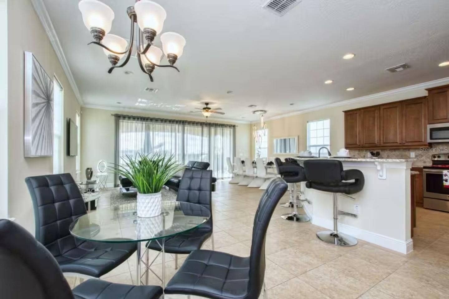 7824 LOXAHATCHEE COURT, Kissimmee, FL 34747 7824 LOXAHATCHEE COURT, Kissimmee, FL 34747