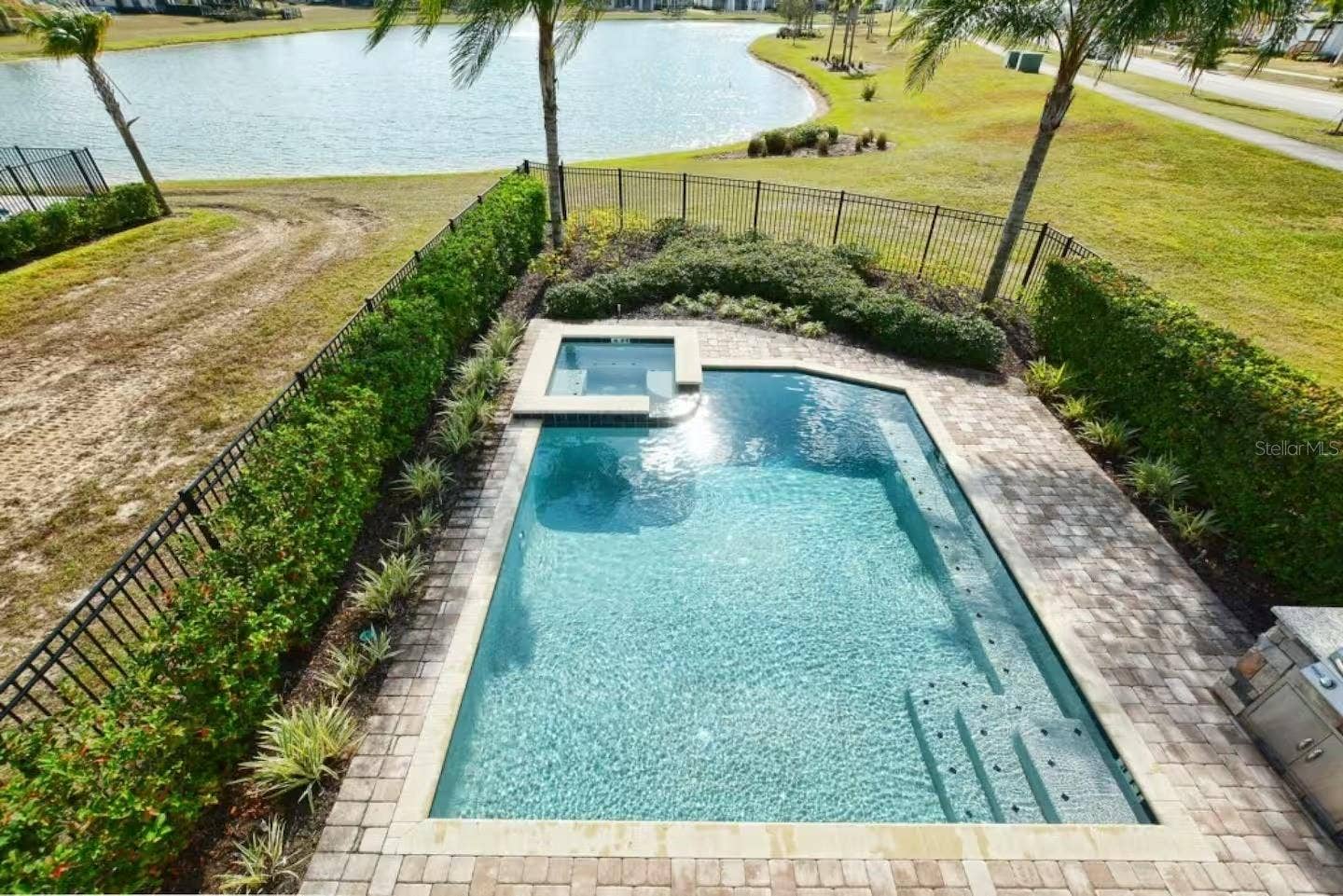 7824 LOXAHATCHEE COURT, Kissimmee, FL 34747 7824 LOXAHATCHEE COURT, Kissimmee, FL 34747