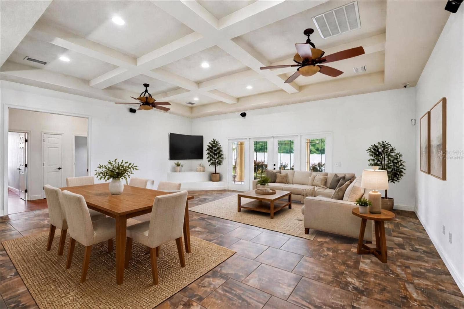 1113 MYRTLE BREEZES CT, Fruitland Park, FL 34731 Virtually Staged Family/Dining Combo