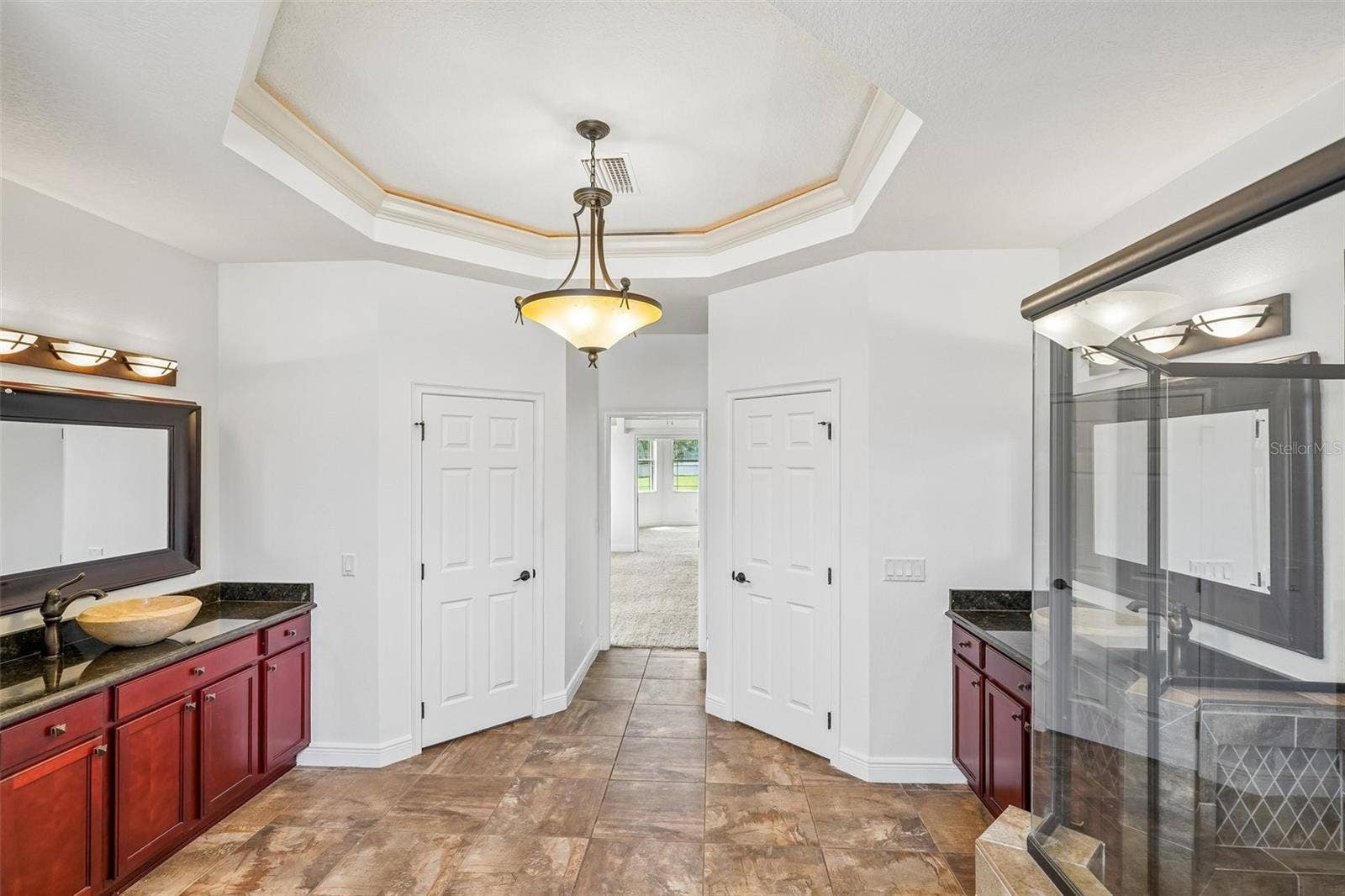 1113 MYRTLE BREEZES CT, Fruitland Park, FL 34731 Master bath into bedroom