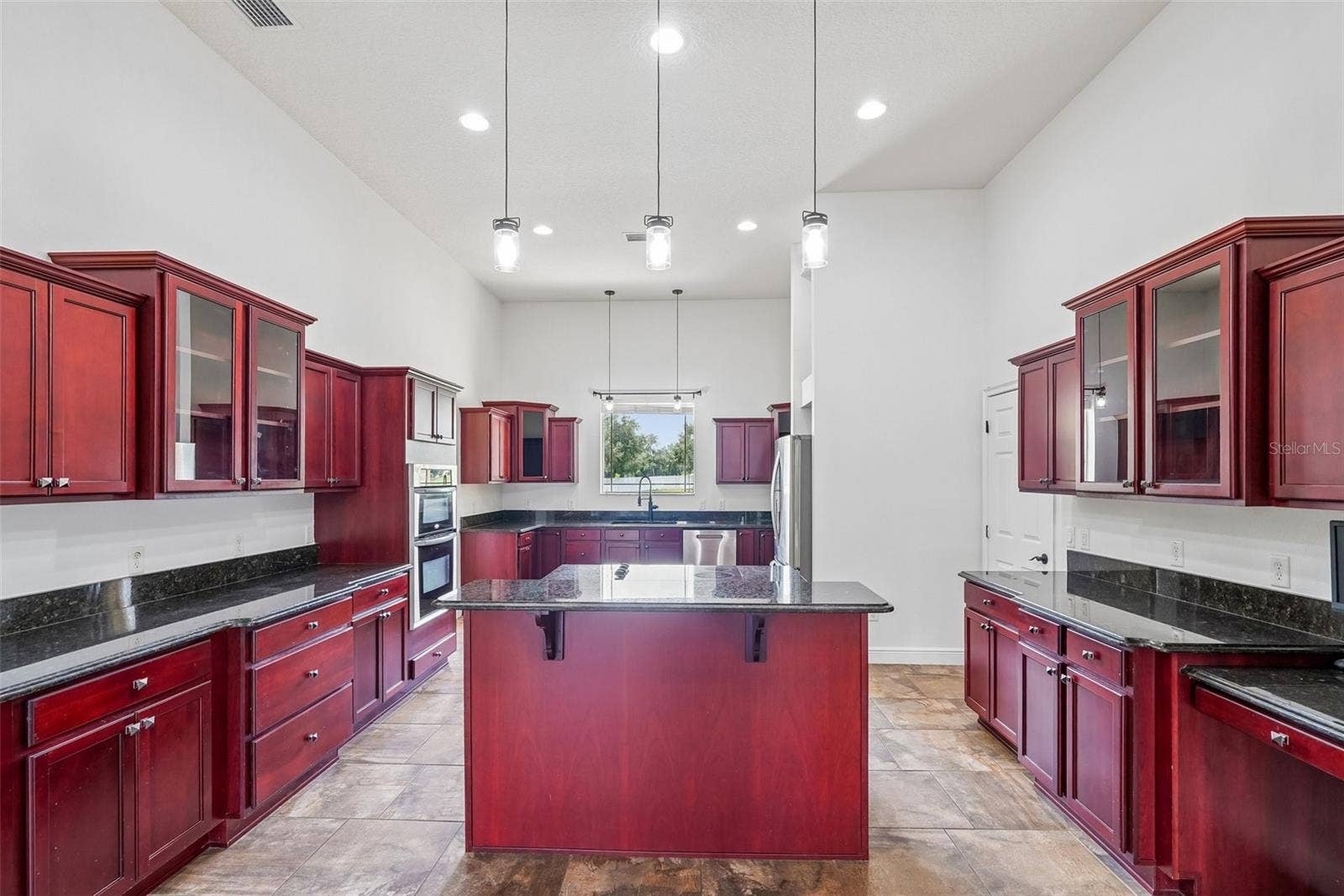 1113 MYRTLE BREEZES CT, Fruitland Park, FL 34731 Kitchen