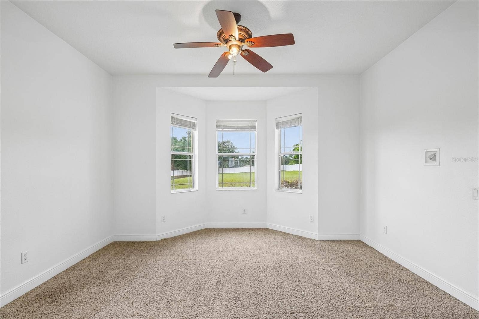 1113 MYRTLE BREEZES CT, Fruitland Park, FL 34731 4th bedroom connected to master