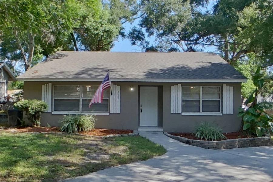 Property photo for Tarpon Springs, FL