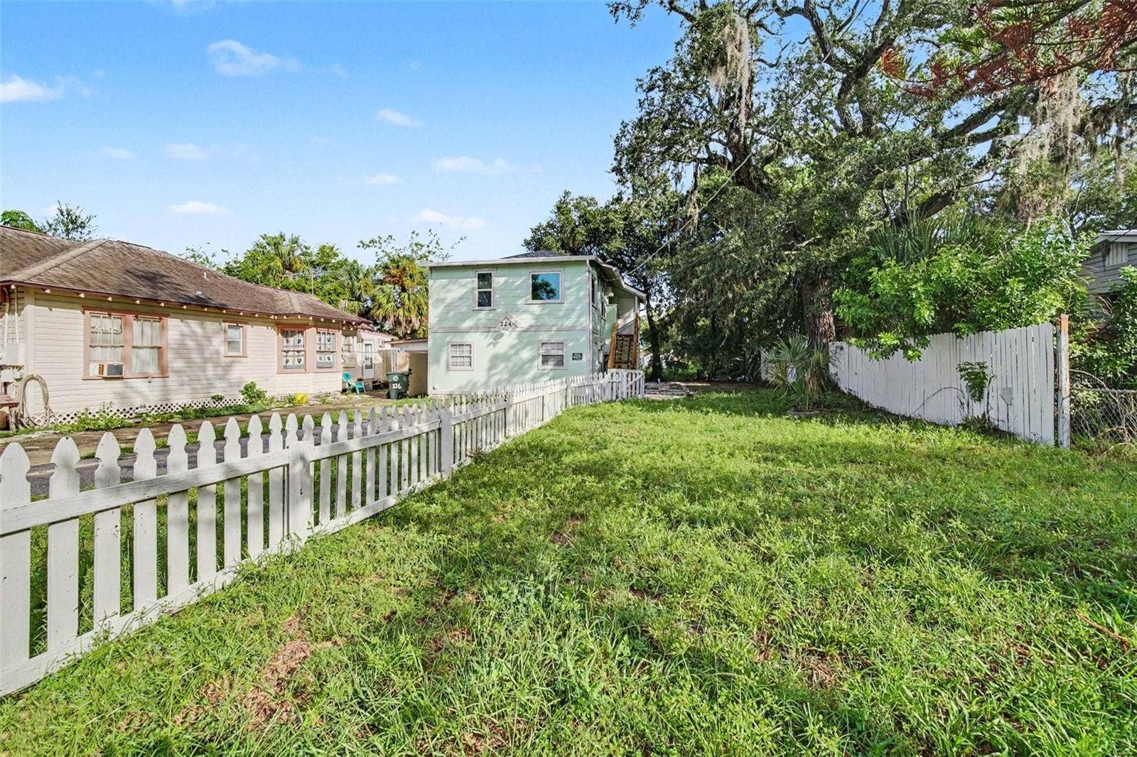 224 KINGSTON AVENUE, Daytona Beach, FL 32114 224 KINGSTON AVENUE, Daytona Beach, FL 32114