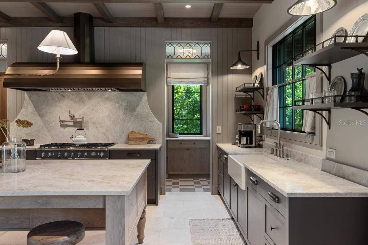 702 VIA BELLA, Winter Park, FL 32789 Kitchen
