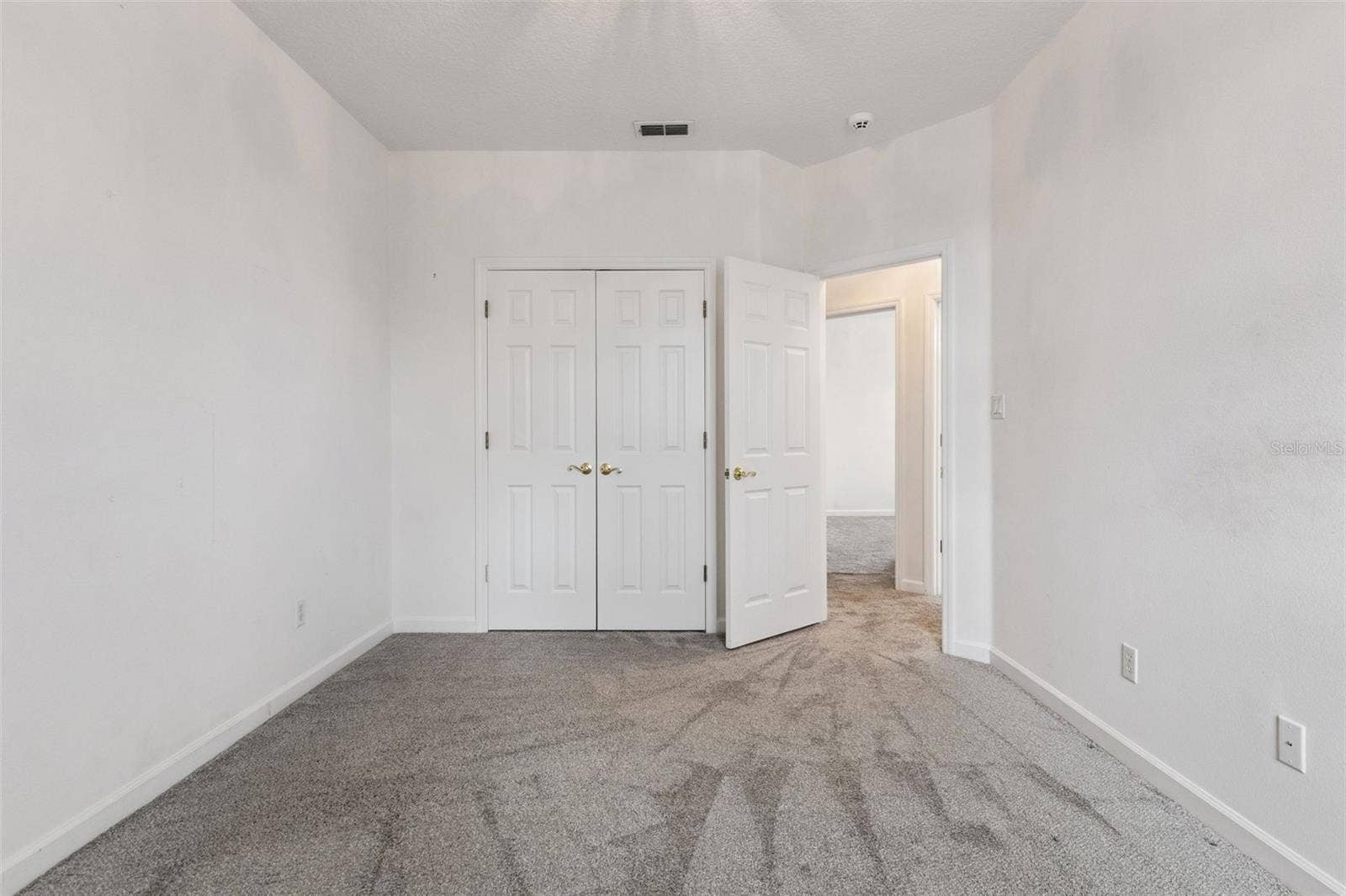 2619 WINDCHIME COURT, Orlando, FL 32837 2619 WINDCHIME COURT, Orlando, FL 32837
