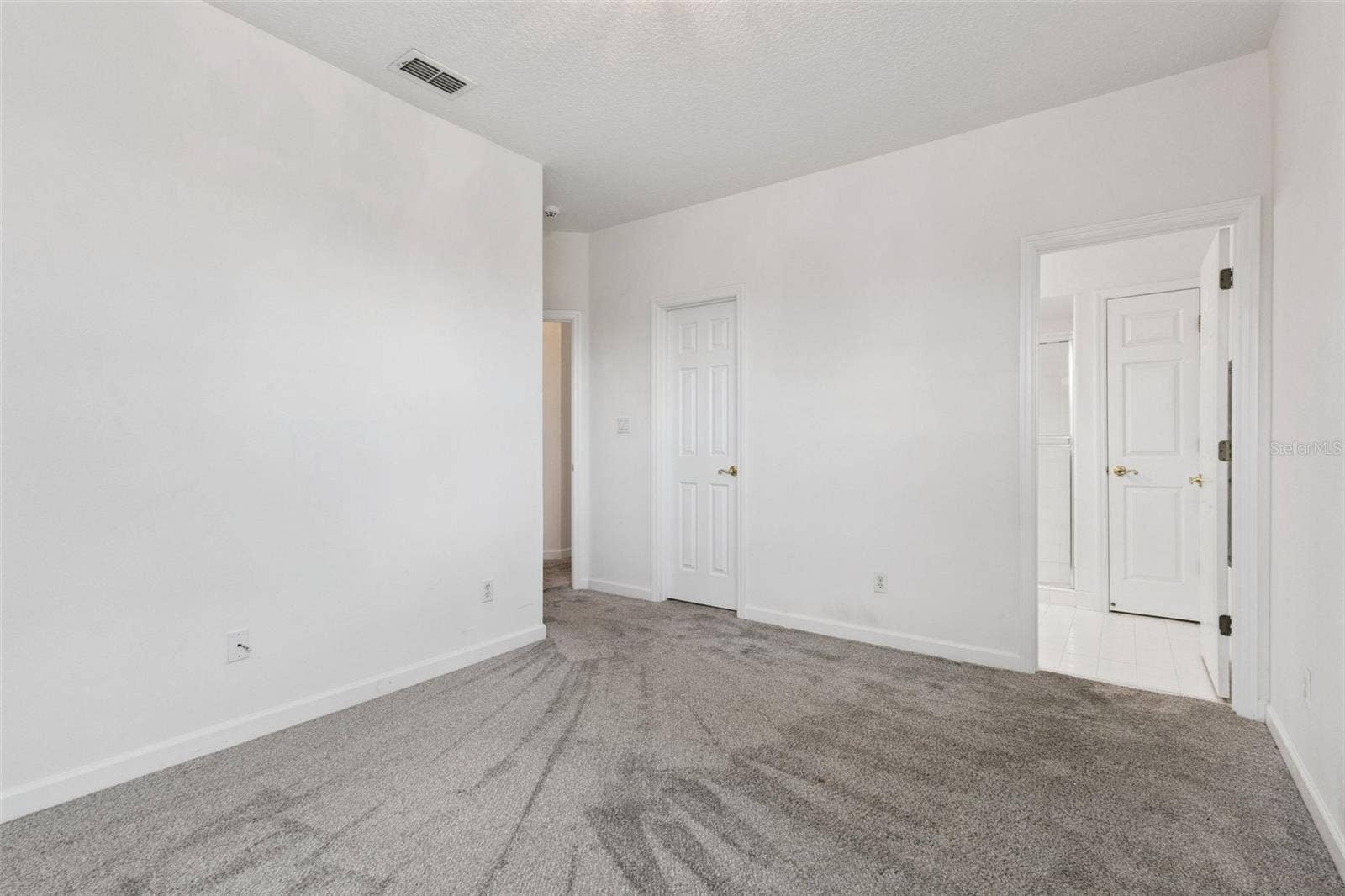 2619 WINDCHIME COURT, Orlando, FL 32837 2619 WINDCHIME COURT, Orlando, FL 32837