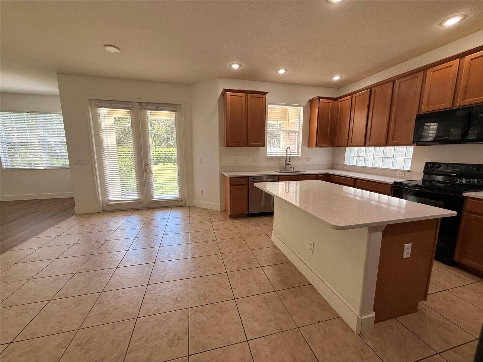 9226 KENSINGTON ROW COURT, Orlando, FL 32827 9226 KENSINGTON ROW COURT, Orlando, FL 32827