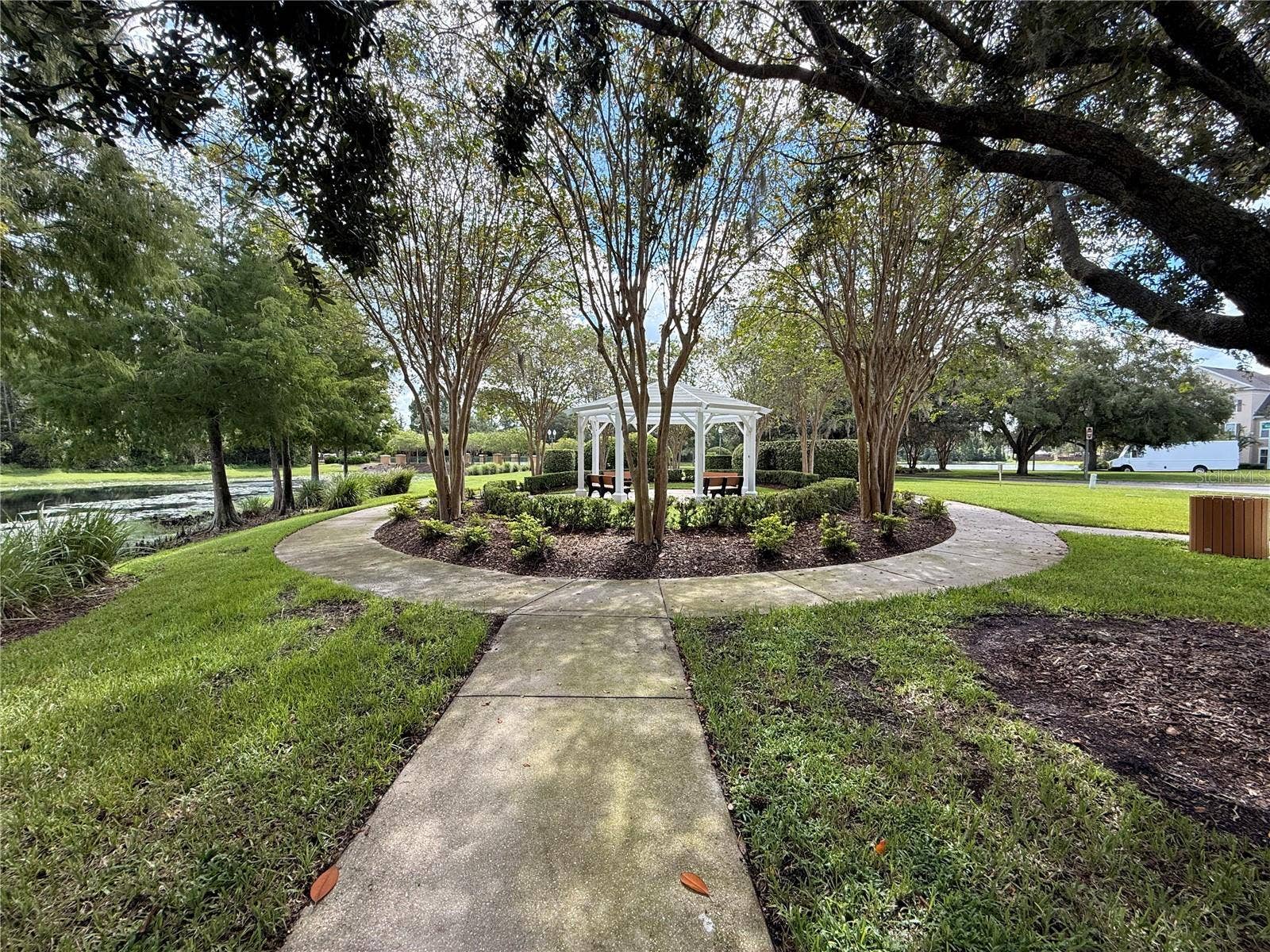 9226 KENSINGTON ROW COURT, Orlando, FL 32827 9226 KENSINGTON ROW COURT, Orlando, FL 32827