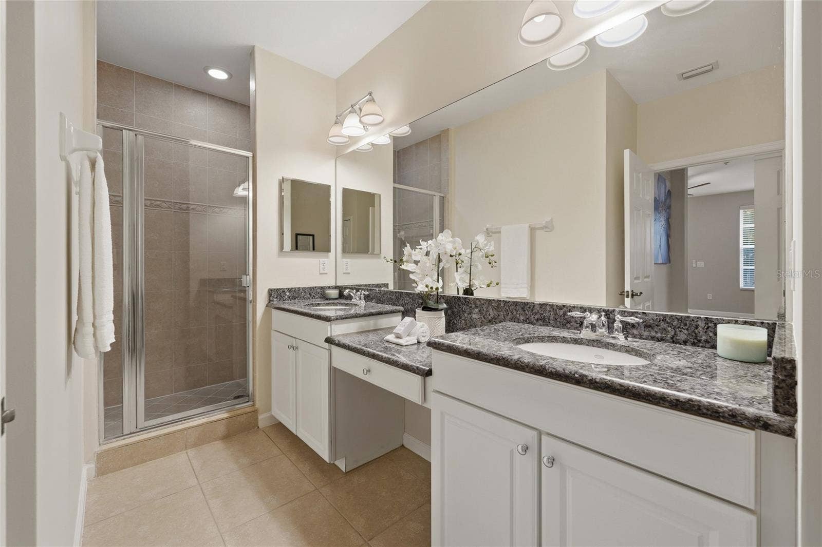 1674 LAKEMONT AVENUE, #101, Orlando, FL 32814