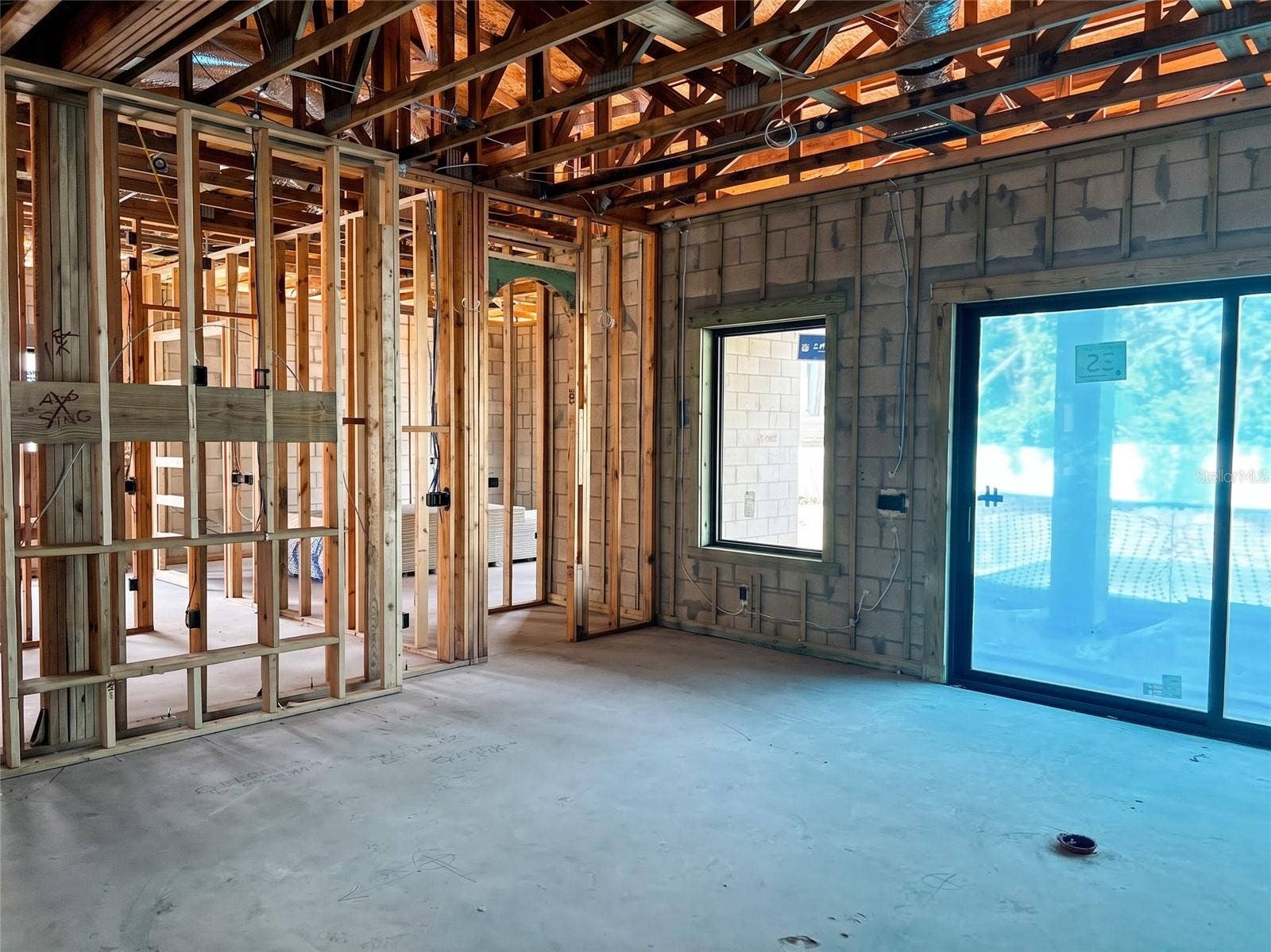 1129 STETSON STREET, Orlando, FL 32804 1129 STETSON STREET, Orlando, FL 32804