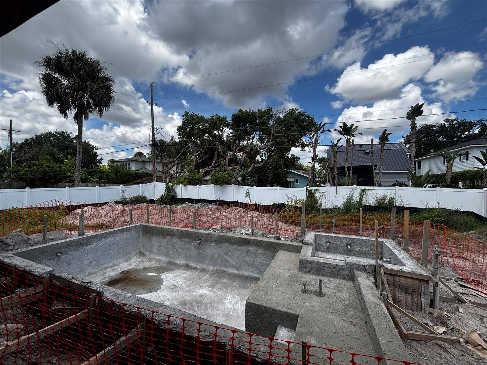 1129 STETSON STREET, Orlando, FL 32804 1129 STETSON STREET, Orlando, FL 32804