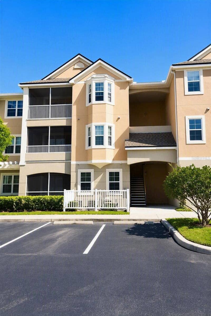 Property photo for 6412 QUEENS BOROUGH AVENUE, #309, Orlando, FL
