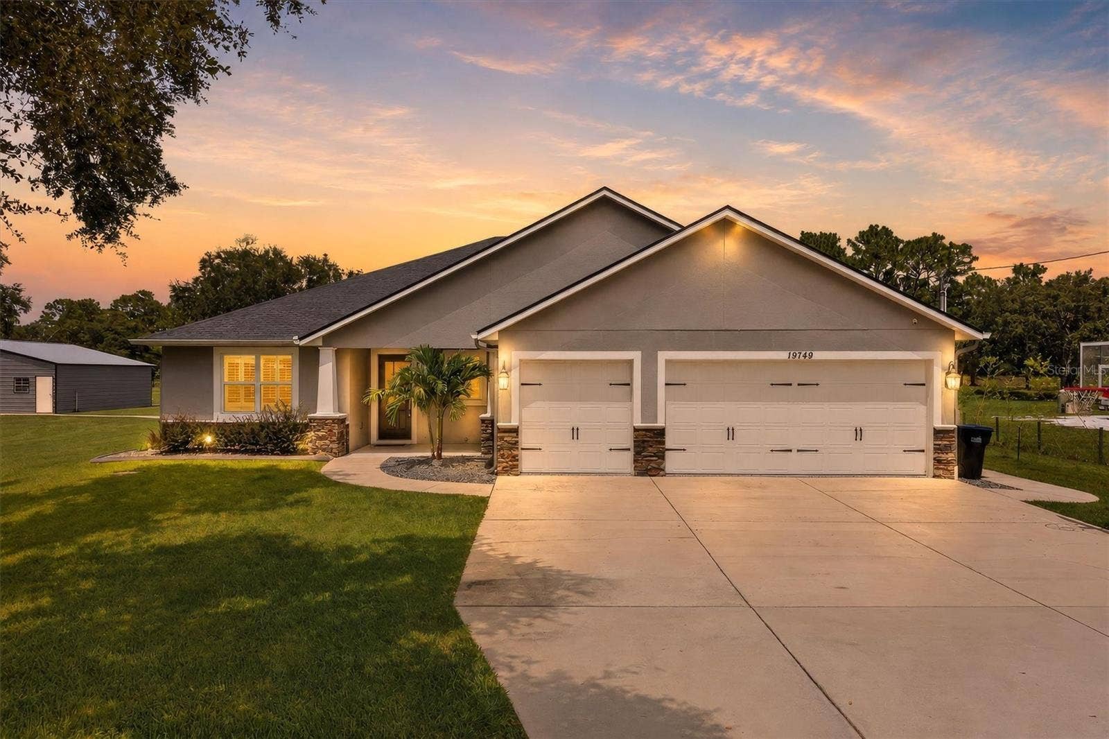 19749 QUINELLA STREET, Orlando, FL 32833 19749 QUINELLA STREET, Orlando, FL 32833