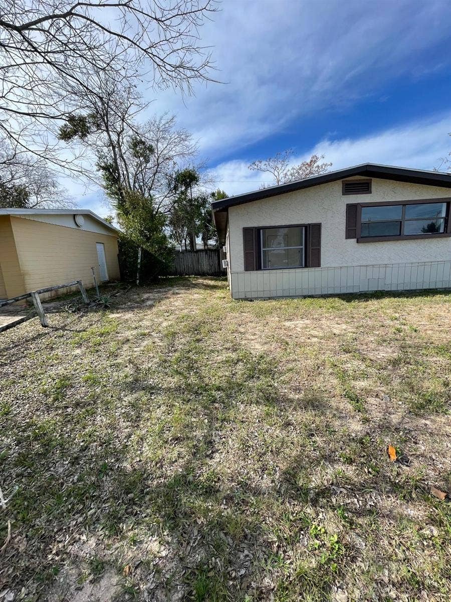1142 BERKSHIRE ROAD, Daytona Beach, FL 32117