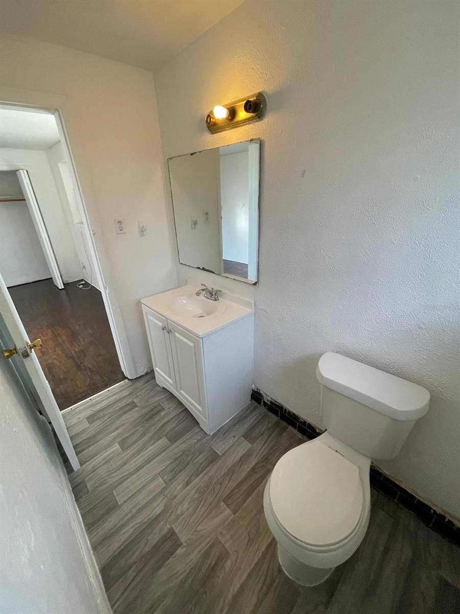 1142 BERKSHIRE ROAD, Daytona Beach, FL 32117
