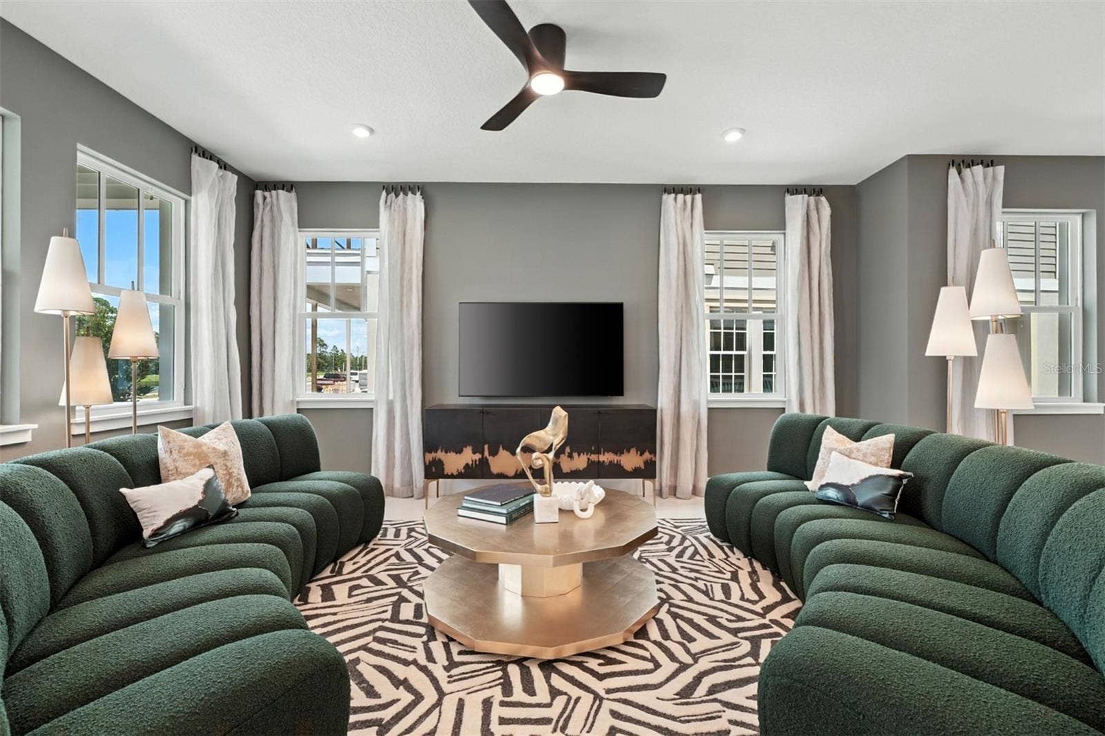 1907 SEAWALL WAY, Celebration, FL 34747 Island Village Anastasia Model Great Room