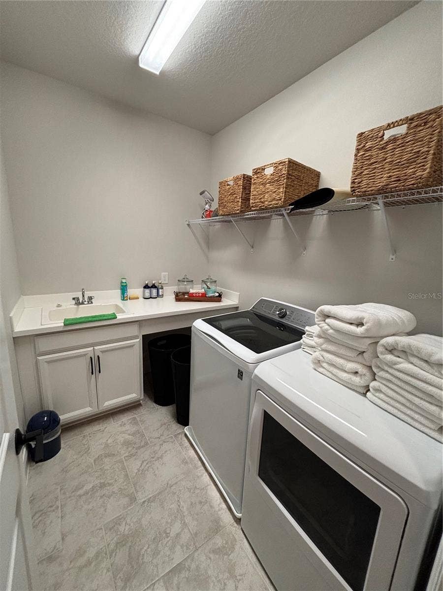 13186 MAGNOLIA VALLEY DRIVE, Clermont, FL 34711