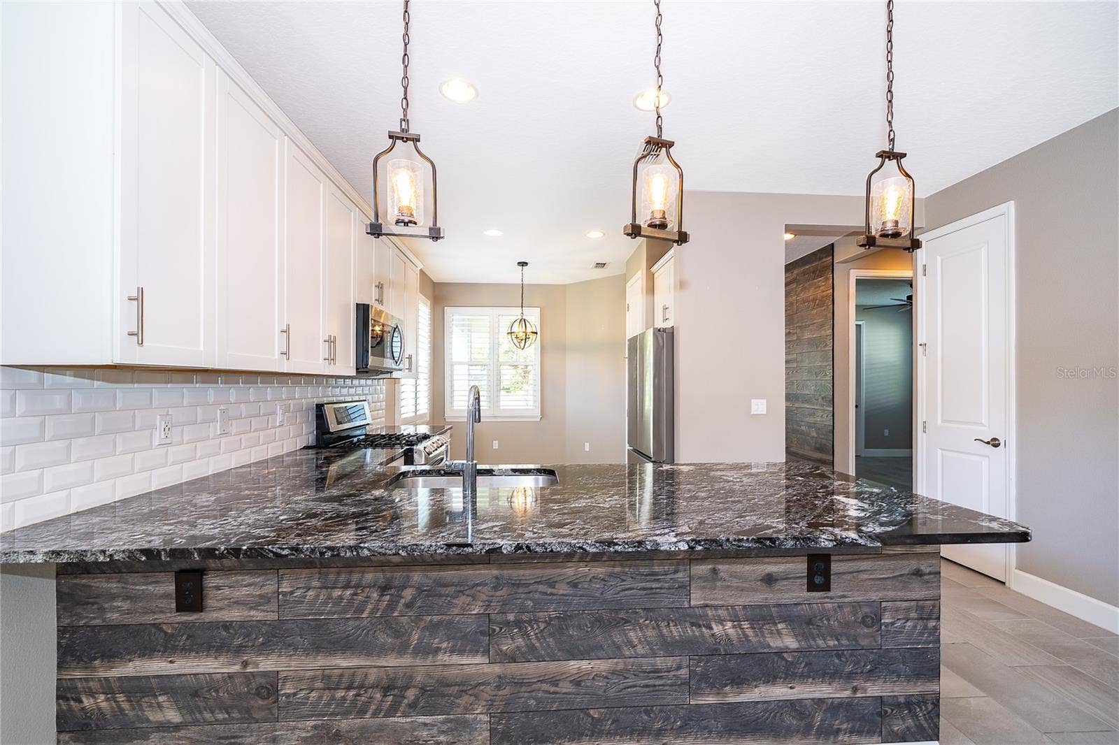 1309 HAYTON AVENUE, Deland, FL 32724 1309 HAYTON AVENUE, Deland, FL 32724