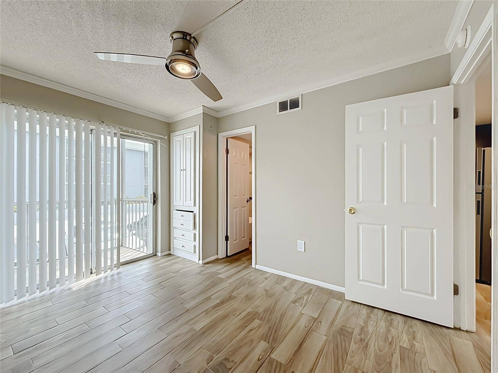 131 WATER FRONT WAY, #220, Altamonte Springs, FL 32701 131 WATER FRONT WAY, #220, Altamonte Springs, FL 32701