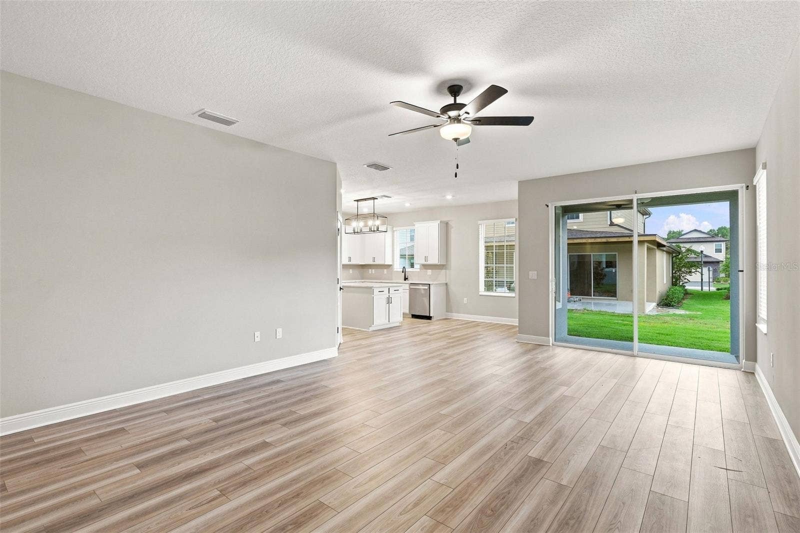 7721 SOMERSWORTH DRIVE, Kissimmee, FL 34747 7721 SOMERSWORTH DRIVE, Kissimmee, FL 34747