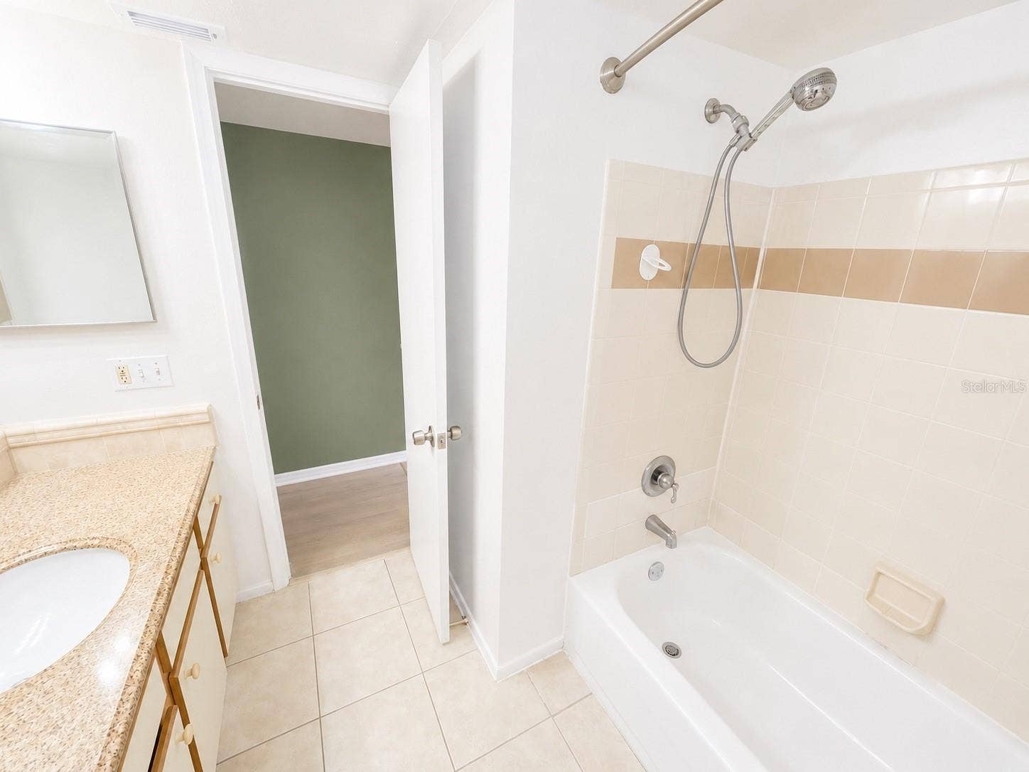 1908 LAKE ATRIUMS CIRCLE, #0, Orlando, FL 32839 1908 LAKE ATRIUMS CIRCLE, #0, Orlando, FL 32839