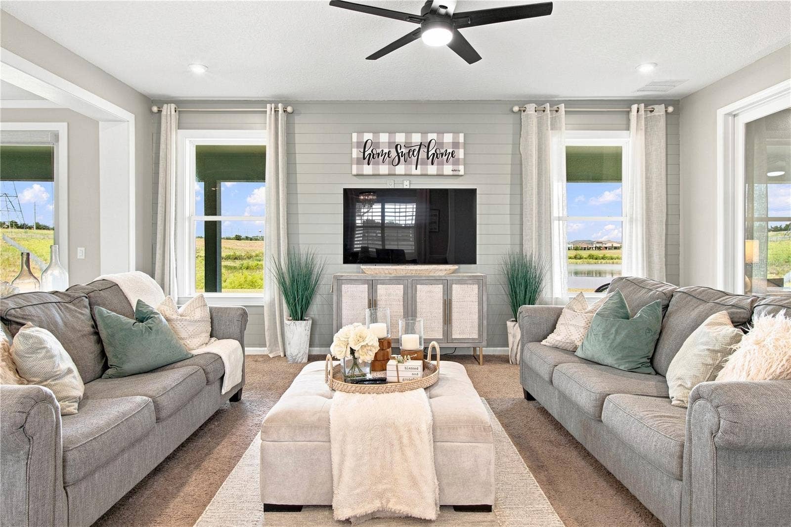 3168 CANNA LILY PLACE, Clermont, FL 34711 3168 CANNA LILY PLACE, Clermont, FL 34711