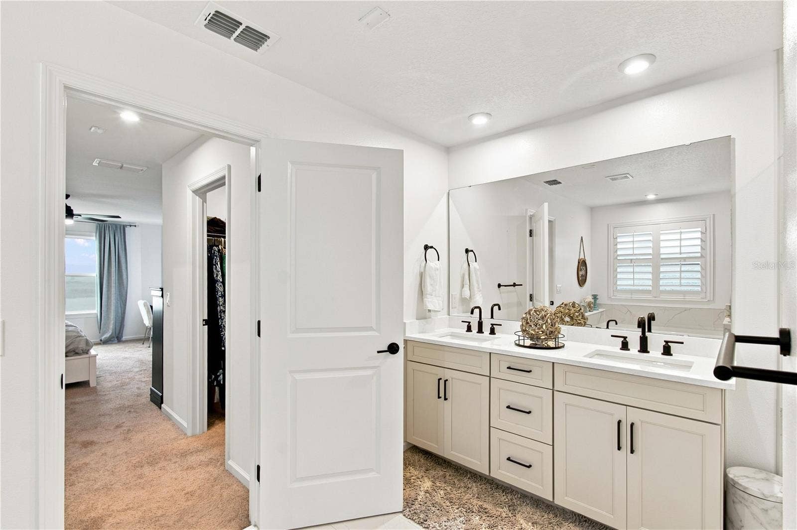 3168 CANNA LILY PLACE, Clermont, FL 34711 3168 CANNA LILY PLACE, Clermont, FL 34711